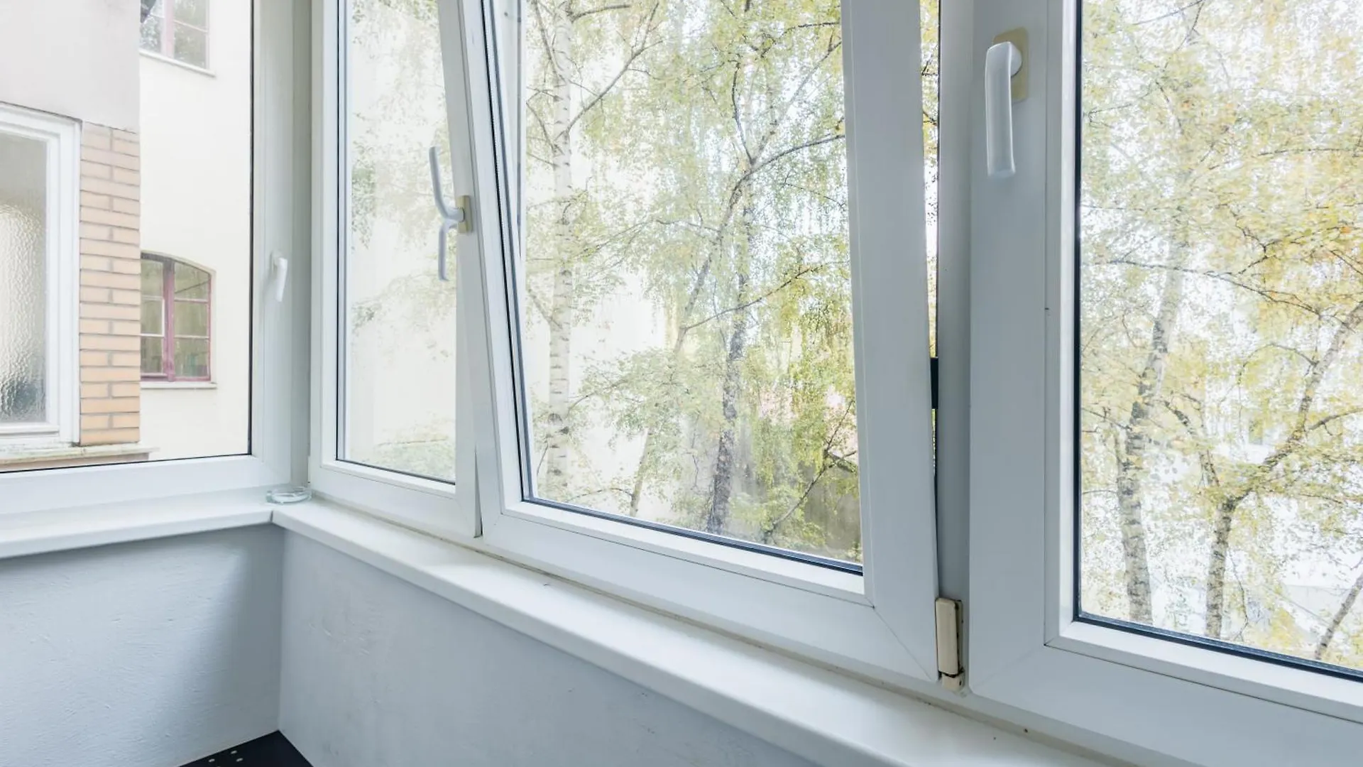 Centrally Located 2-Room Apartment Ганновер