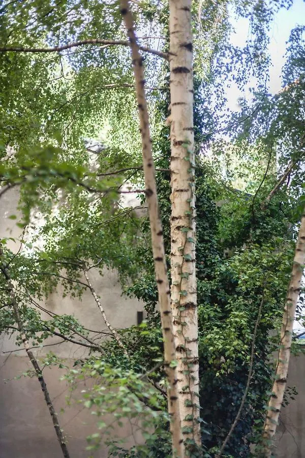Centrally Located 2-Room Apartment Ганновер Германия